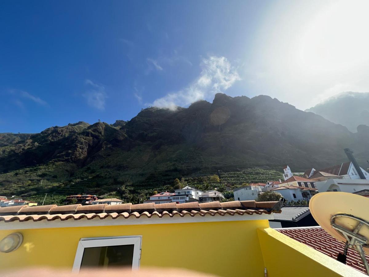 The Yellow House Paul do Mar  Bagian luar foto